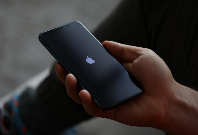 Baterie iPhona - nowa technologia Apple
